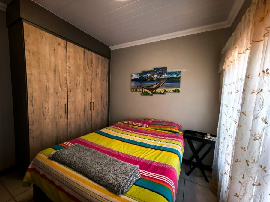 2 Bedroom Property for Sale in Christiaanville A H Gauteng