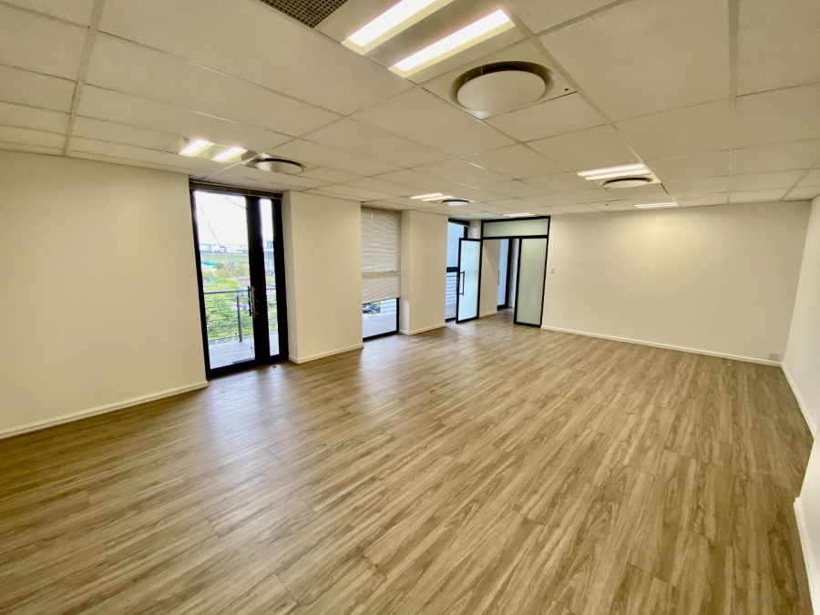 To Let Commercial Property for Rent in Vorna Valley Gauteng