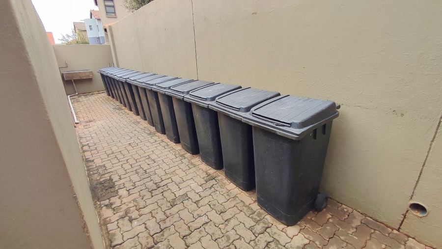 Commercial Property for Sale in Rietvalleirand Gauteng