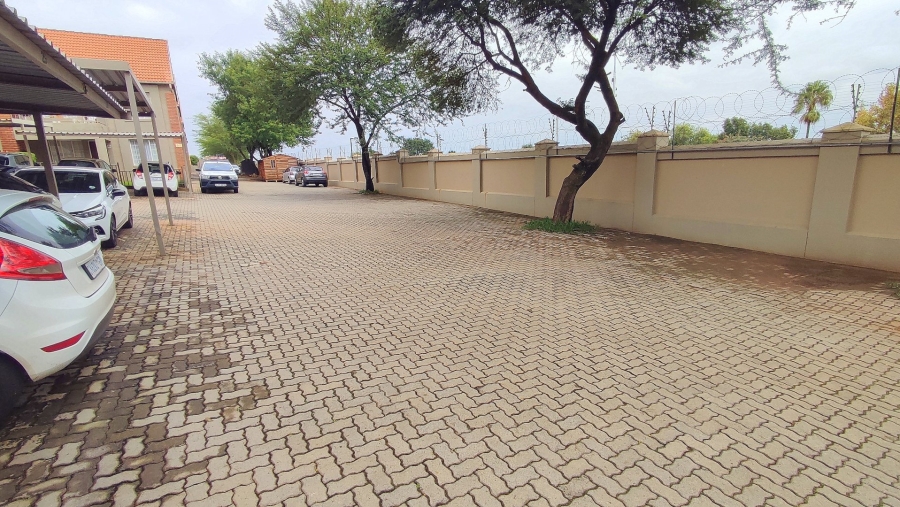Commercial Property for Sale in Rietvalleirand Gauteng