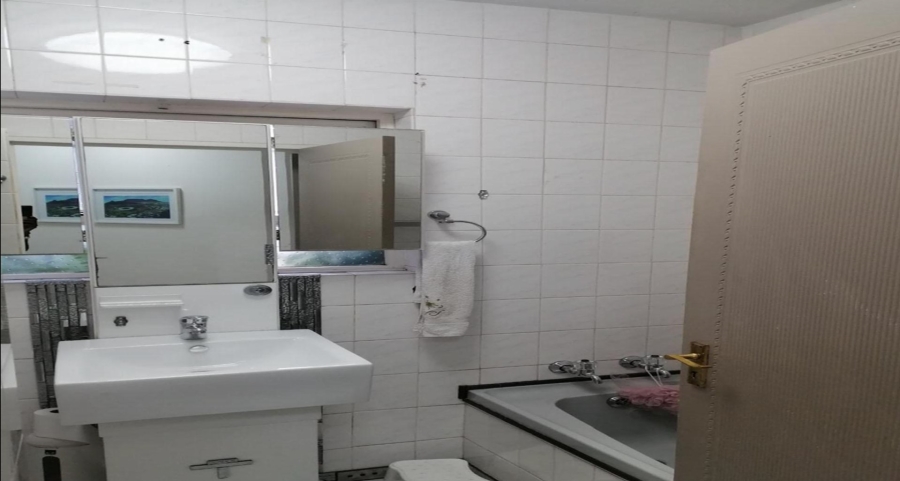 3 Bedroom Property for Sale in Bryanston Gauteng