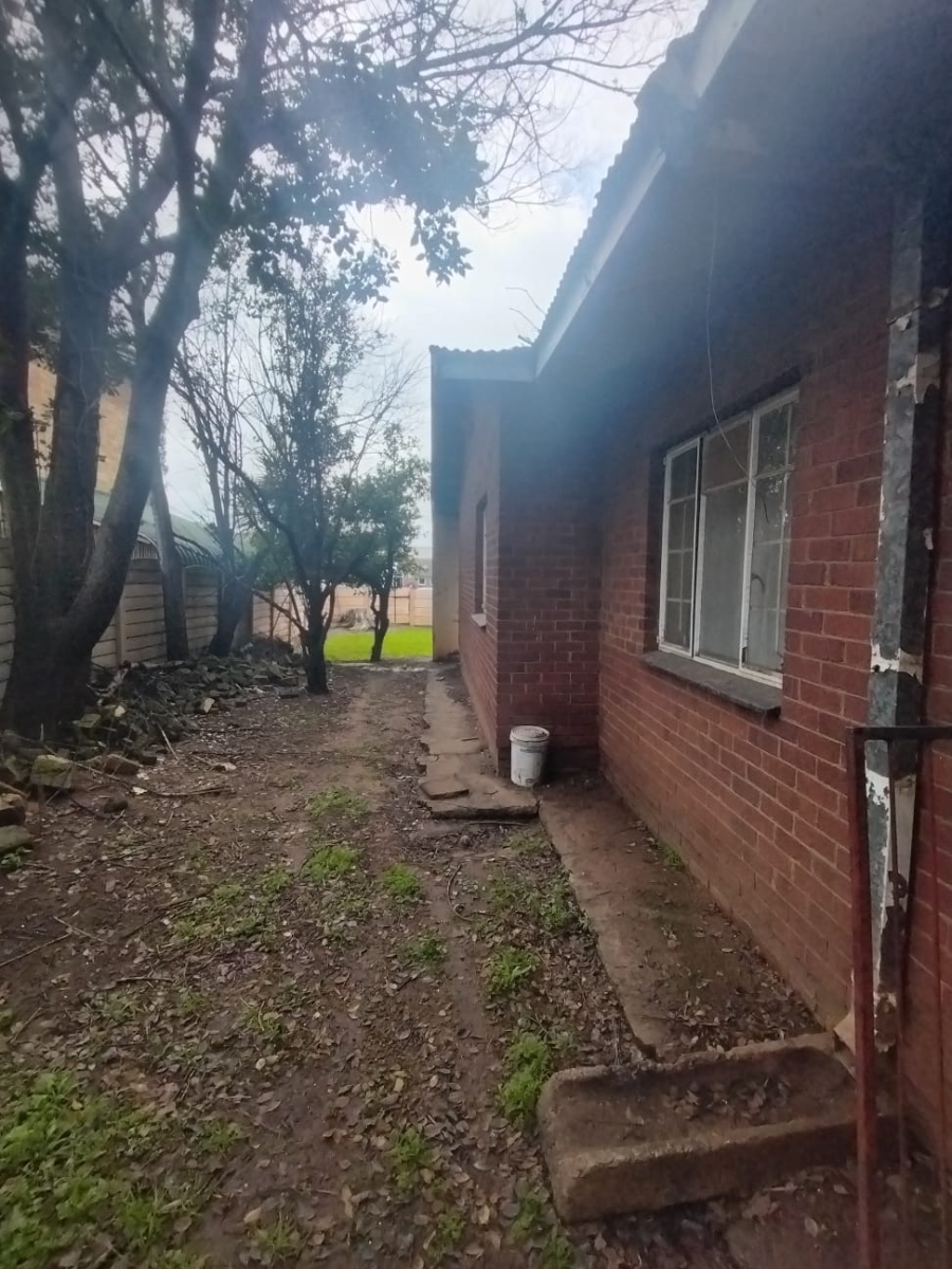 3 Bedroom Property for Sale in Vanderbijlpark SW 5 Gauteng