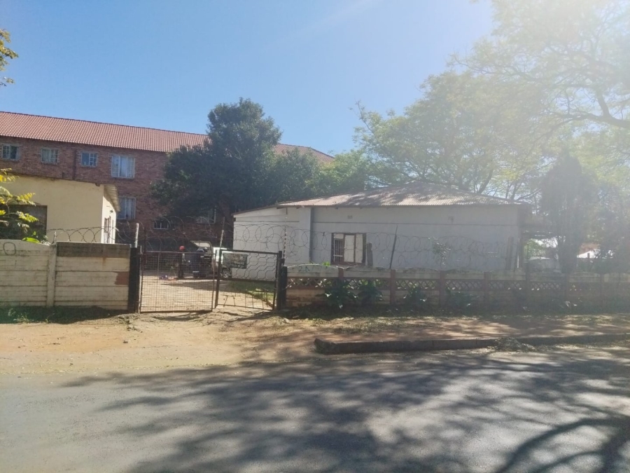  Bedroom Property for Sale in Kempton Park Central Gauteng