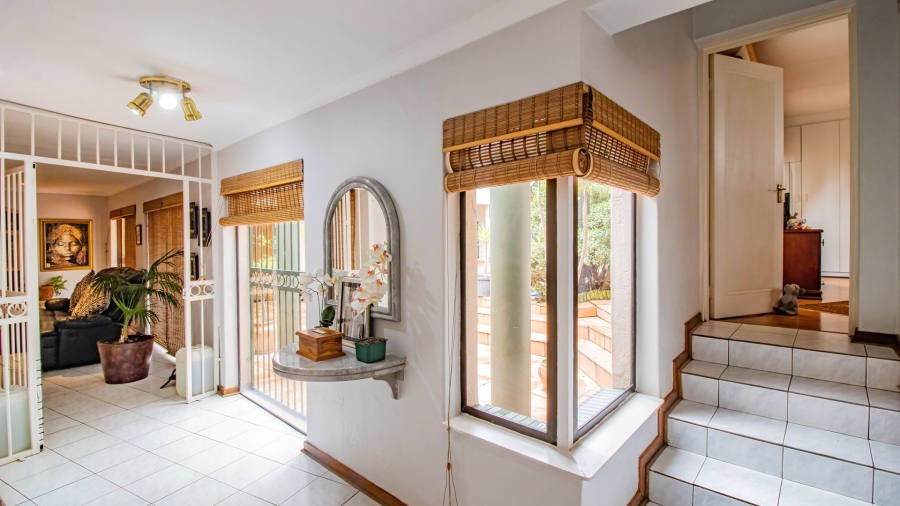 3 Bedroom Property for Sale in Linmeyer Gauteng