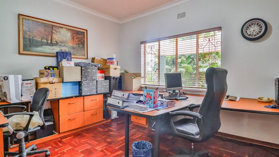 3 Bedroom Property for Sale in Linmeyer Gauteng