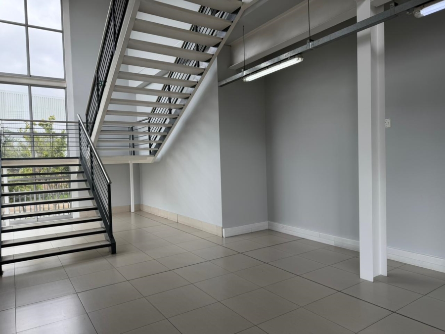  Bedroom Property for Sale in Gosforth Park Gauteng