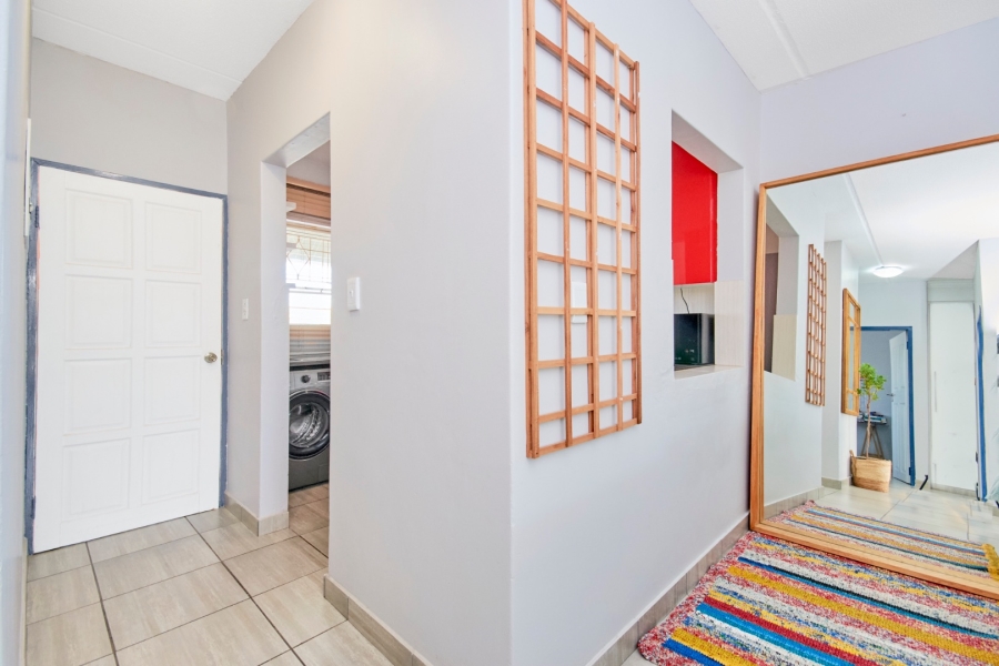 2 Bedroom Property for Sale in Vorna Valley Gauteng
