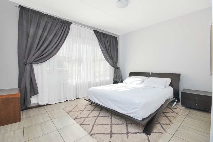 2 Bedroom Property for Sale in Vorna Valley Gauteng