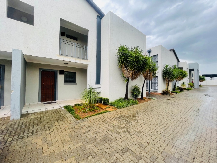 3 Bedroom Property for Sale in Summerset Gauteng