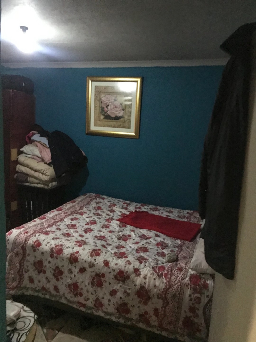 To Let 1 Bedroom Property for Rent in Jabavu Gauteng