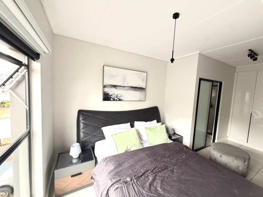 3 Bedroom Property for Sale in The Polofields Gauteng