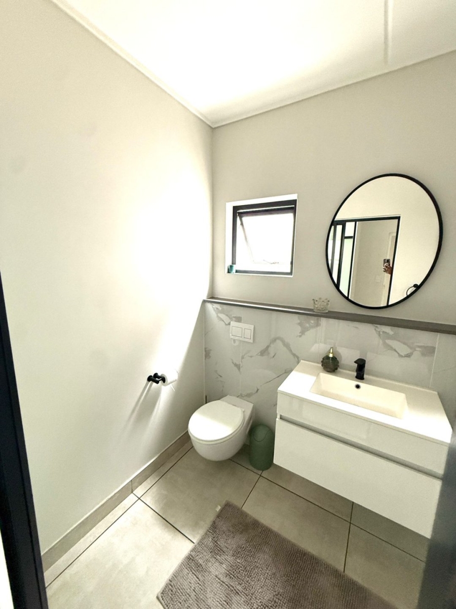 3 Bedroom Property for Sale in The Polofields Gauteng