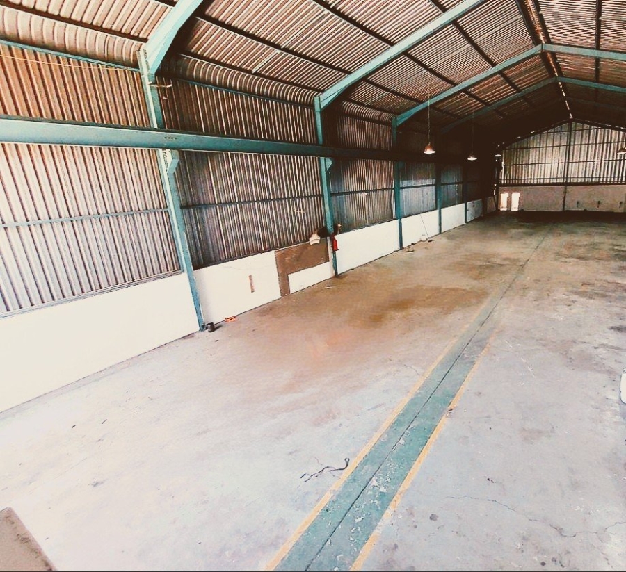 To Let Commercial Property for Rent in Anderbolt Gauteng