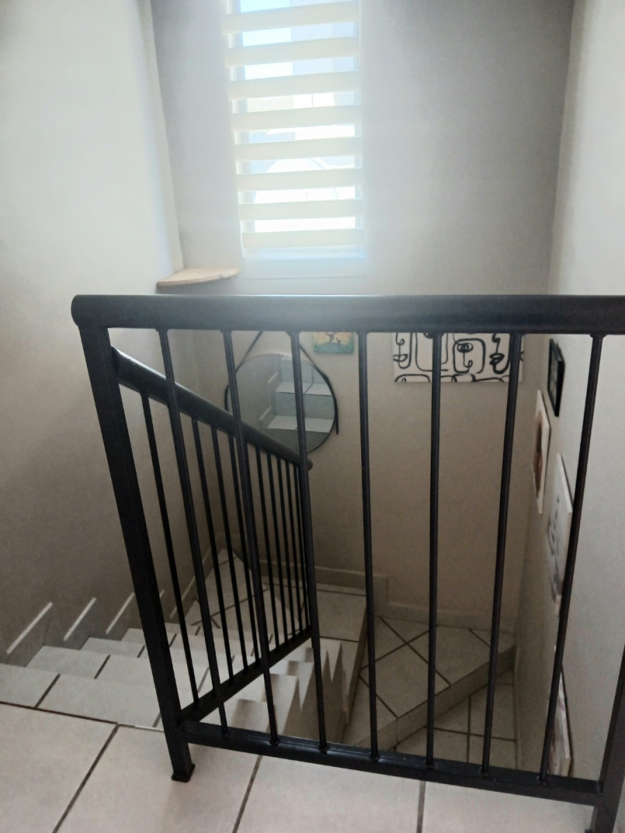 3 Bedroom Property for Sale in Noordwyk Gauteng