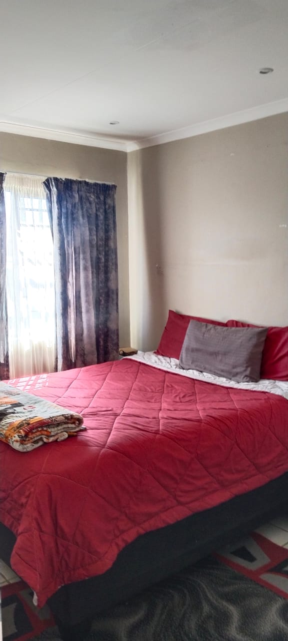 3 Bedroom Property for Sale in Noordwyk Gauteng