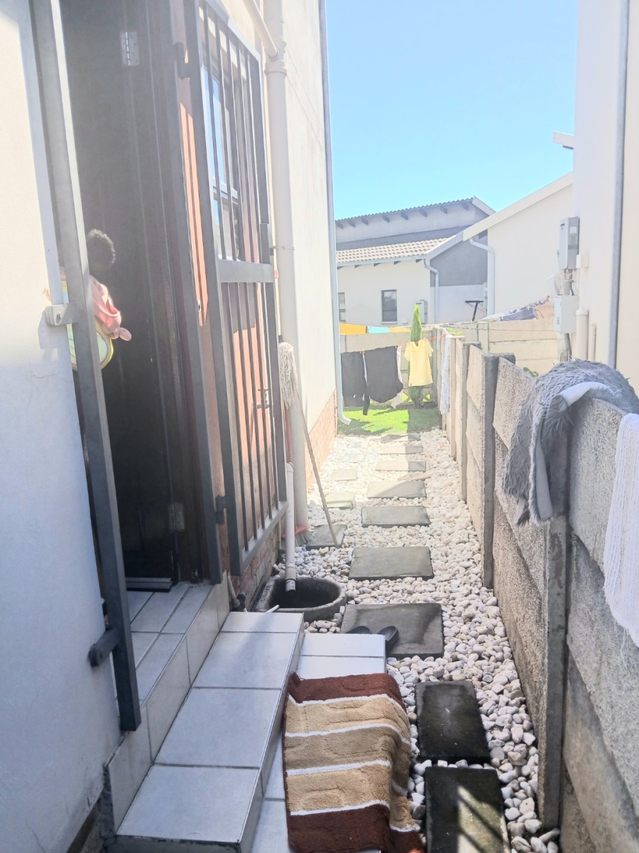3 Bedroom Property for Sale in Noordwyk Gauteng