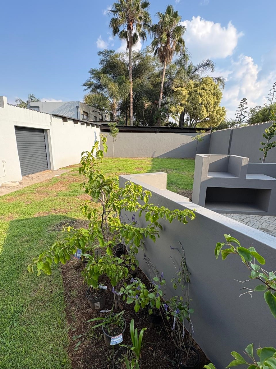 4 Bedroom Property for Sale in Pierre Van Ryneveld Gauteng