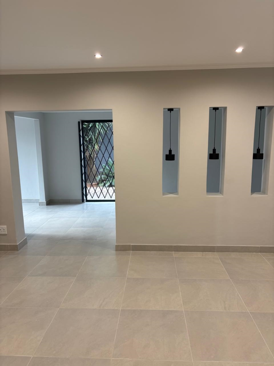4 Bedroom Property for Sale in Pierre Van Ryneveld Gauteng