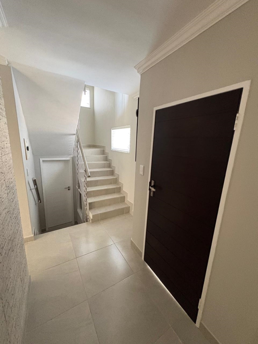 4 Bedroom Property for Sale in Pierre Van Ryneveld Gauteng