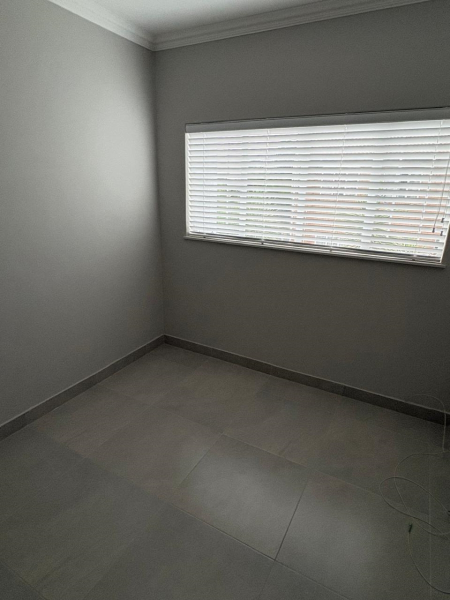 4 Bedroom Property for Sale in Pierre Van Ryneveld Gauteng
