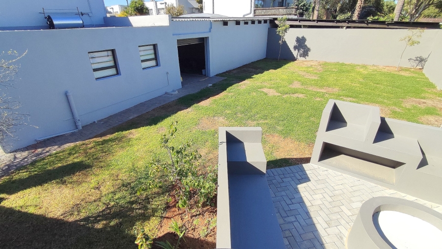 4 Bedroom Property for Sale in Pierre Van Ryneveld Gauteng