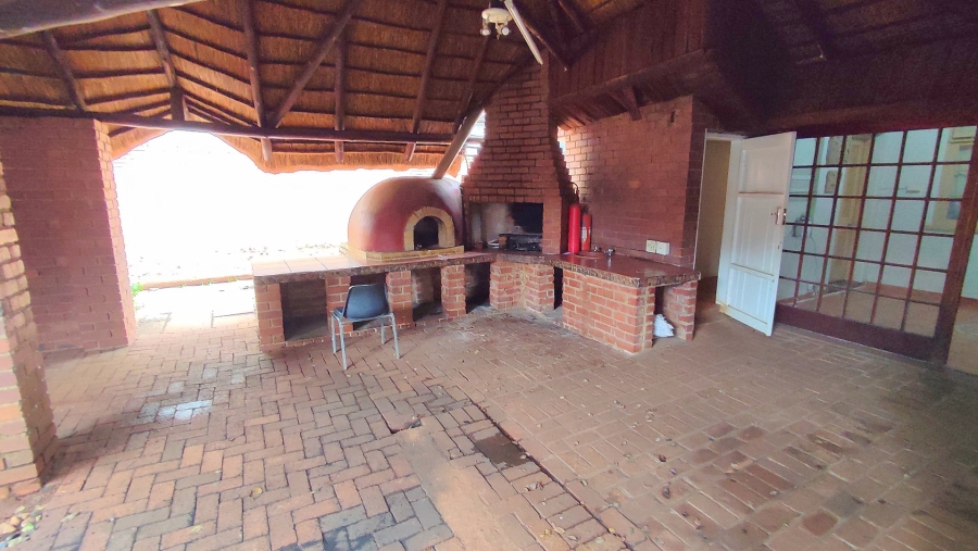 1 Bedroom Property for Sale in Hatfield Gauteng