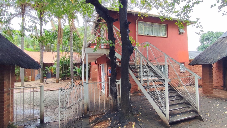 1 Bedroom Property for Sale in Hatfield Gauteng