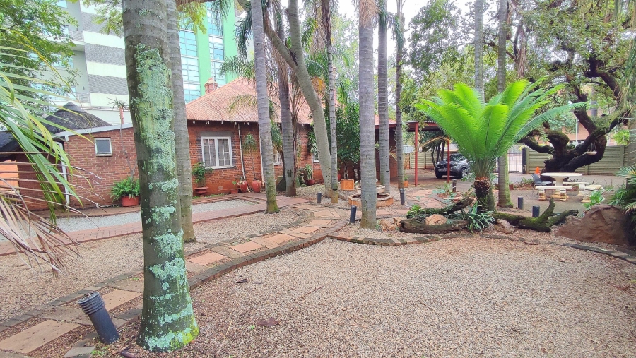 1 Bedroom Property for Sale in Hatfield Gauteng