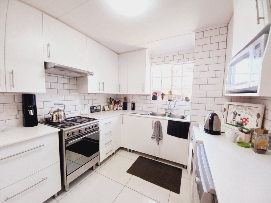 3 Bedroom Property for Sale in Marlands Gauteng