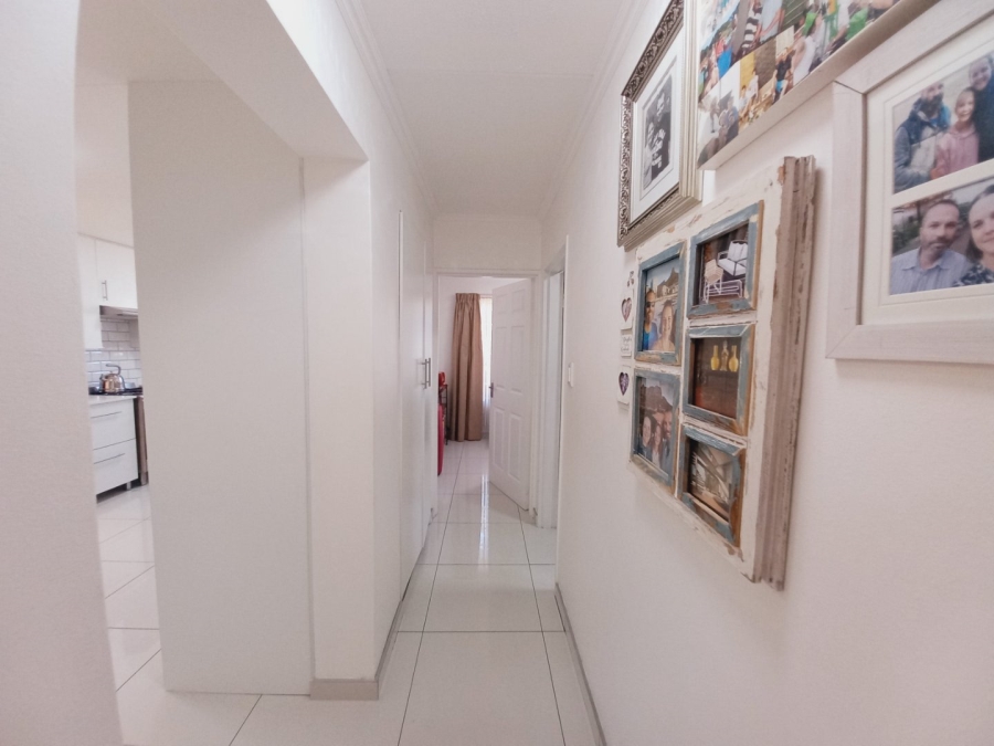 3 Bedroom Property for Sale in Marlands Gauteng