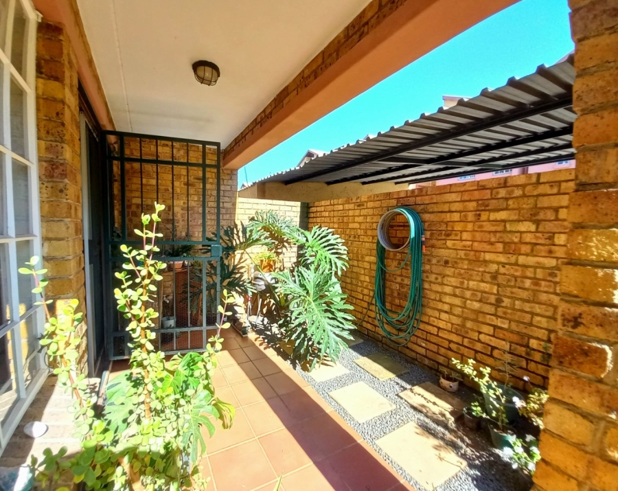 3 Bedroom Property for Sale in Marlands Gauteng