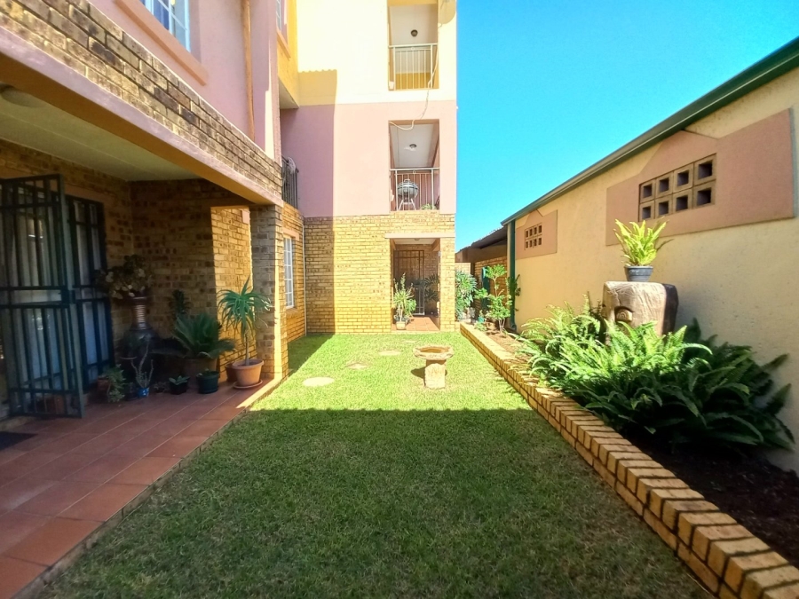 3 Bedroom Property for Sale in Marlands Gauteng