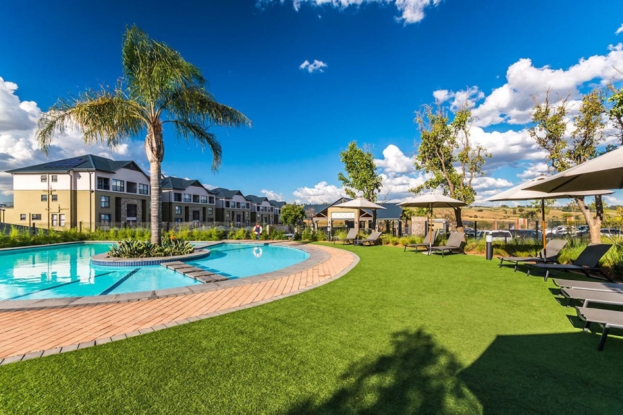 To Let 3 Bedroom Property for Rent in Waterfall Gauteng