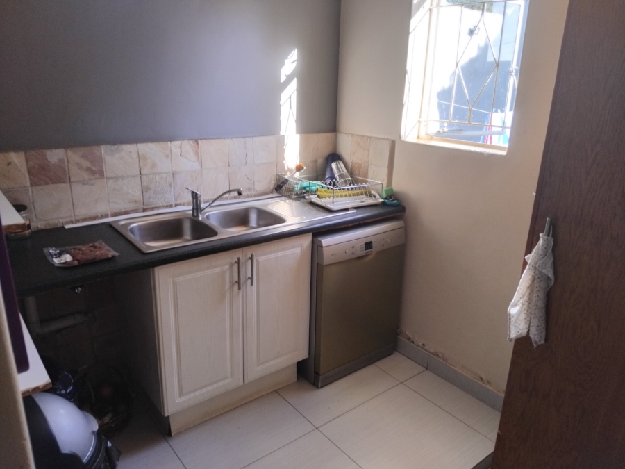 4 Bedroom Property for Sale in Kensington Gauteng