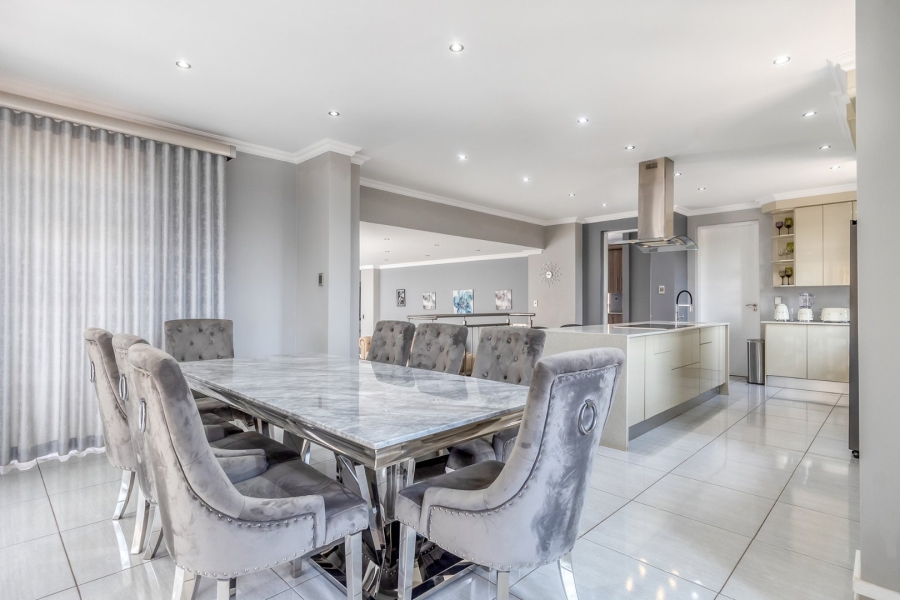 6 Bedroom Property for Sale in Amandasig Gauteng