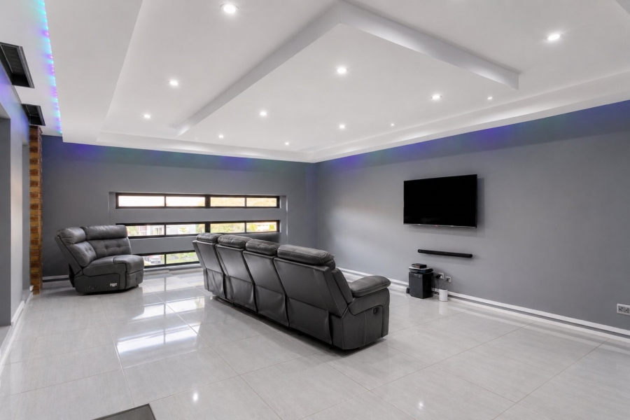 6 Bedroom Property for Sale in Amandasig Gauteng