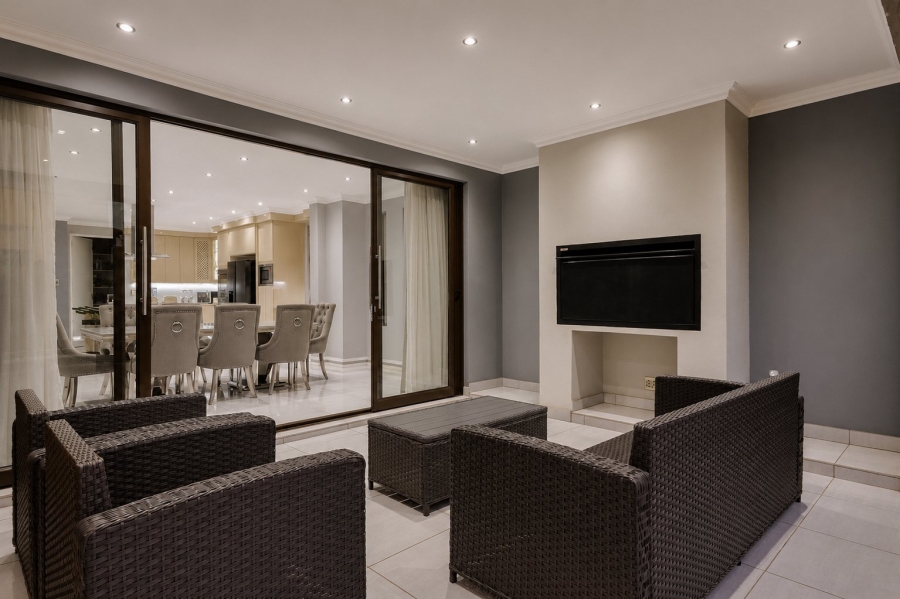 6 Bedroom Property for Sale in Amandasig Gauteng