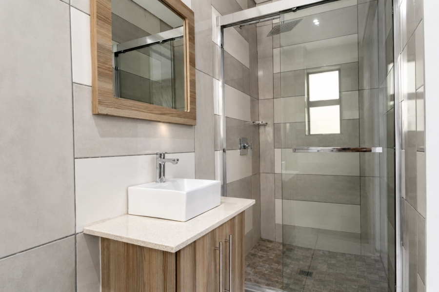 6 Bedroom Property for Sale in Amandasig Gauteng