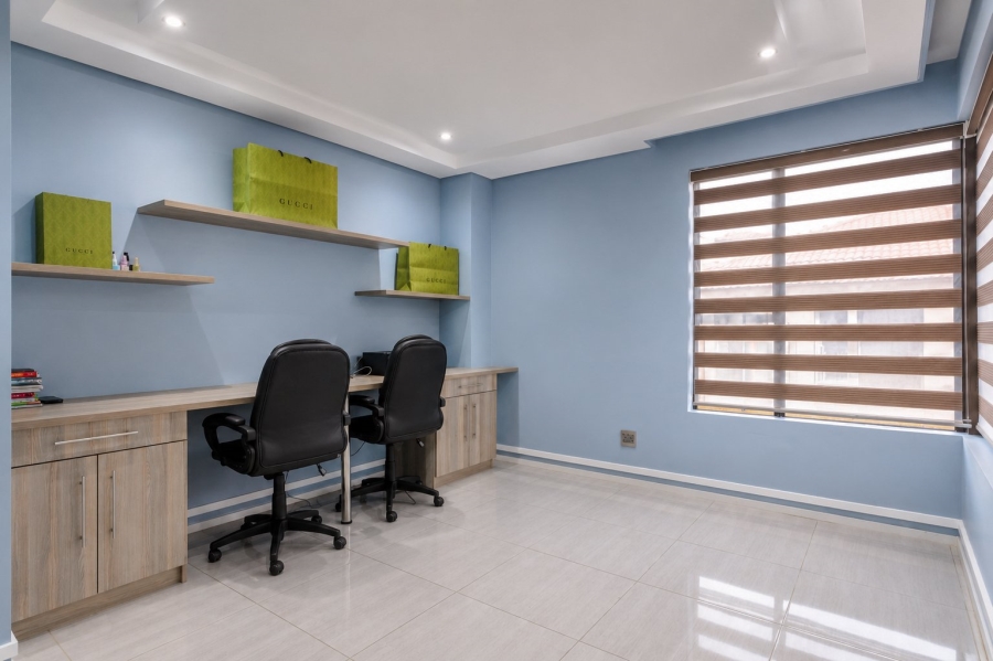 6 Bedroom Property for Sale in Amandasig Gauteng