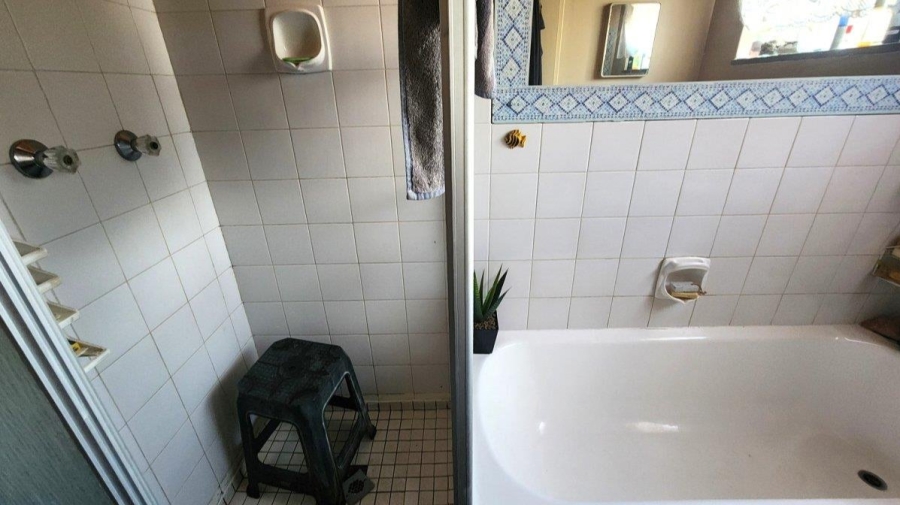3 Bedroom Property for Sale in Woodmere Gauteng
