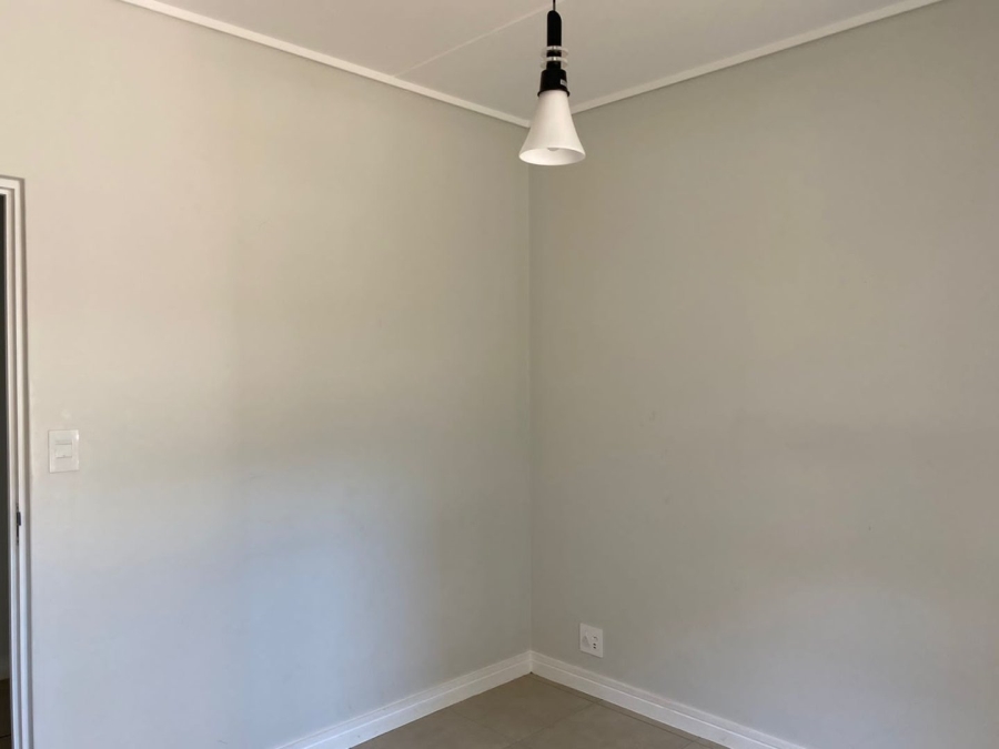 To Let 3 Bedroom Property for Rent in Mulbarton Gauteng