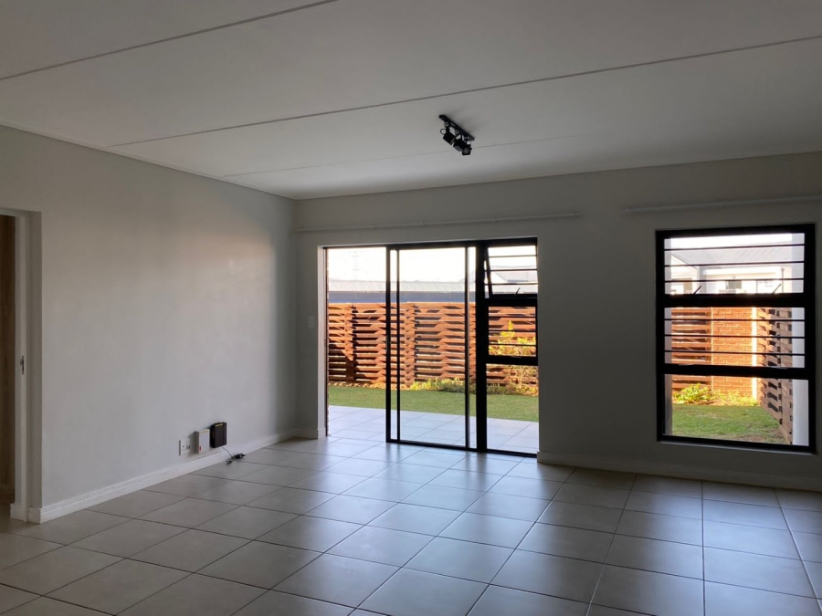 To Let 3 Bedroom Property for Rent in Mulbarton Gauteng