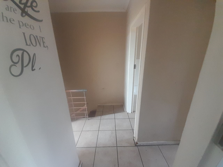 2 Bedroom Property for Sale in Tamara Park Gauteng