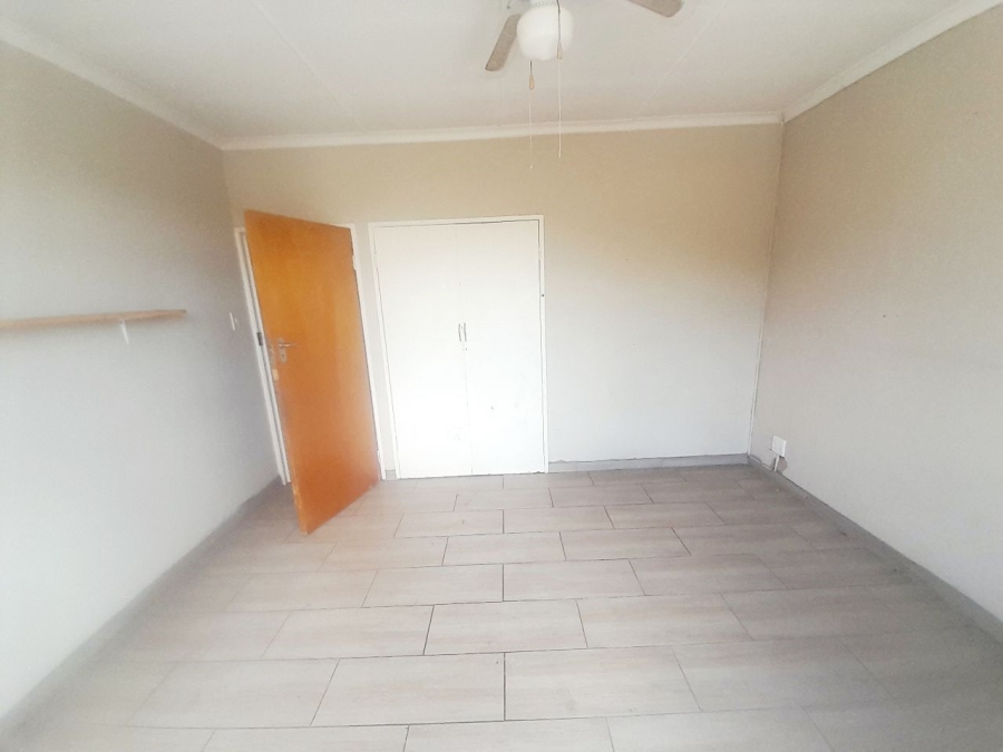 2 Bedroom Property for Sale in Tamara Park Gauteng