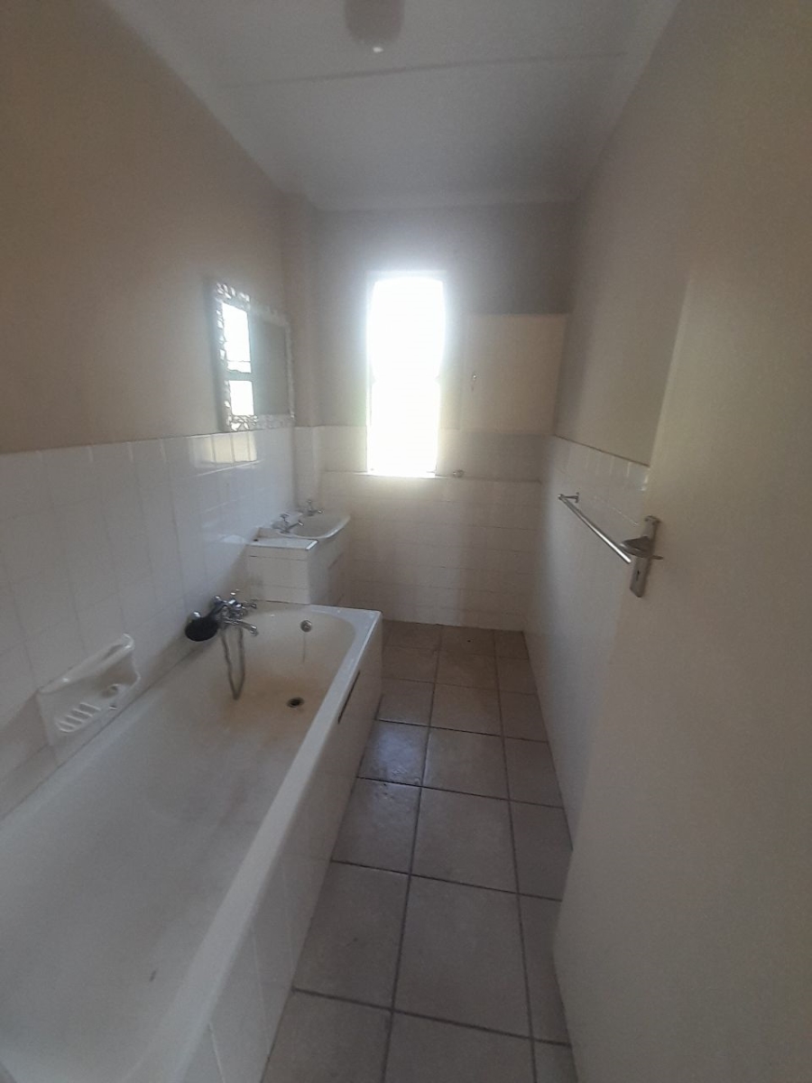 2 Bedroom Property for Sale in Tamara Park Gauteng