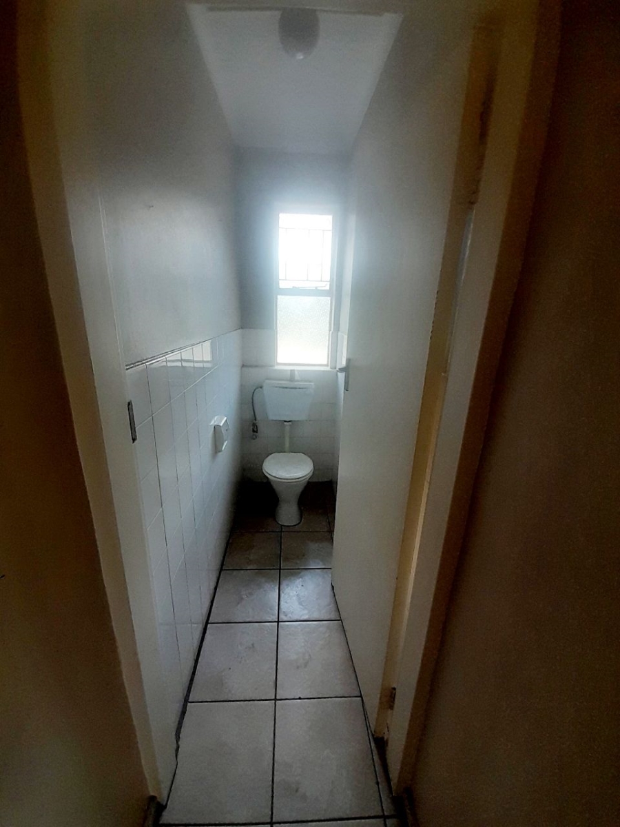 2 Bedroom Property for Sale in Tamara Park Gauteng