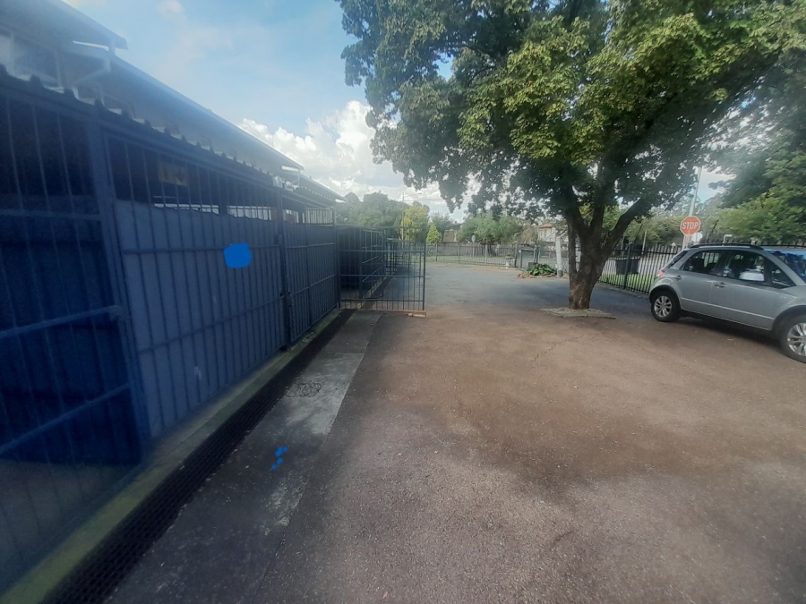 2 Bedroom Property for Sale in Tamara Park Gauteng