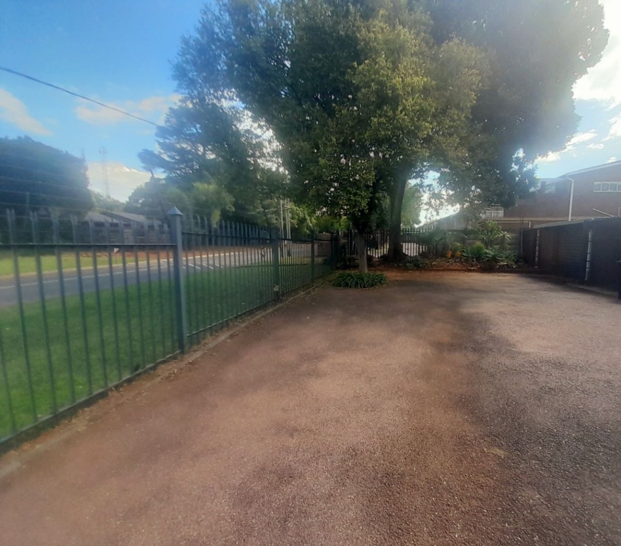 2 Bedroom Property for Sale in Tamara Park Gauteng