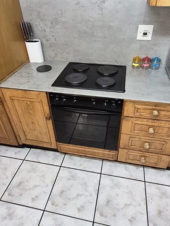 3 Bedroom Property for Sale in Birchleigh North Gauteng