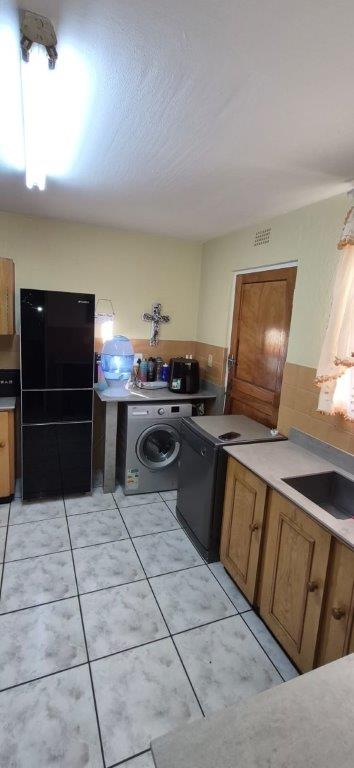 3 Bedroom Property for Sale in Birchleigh North Gauteng